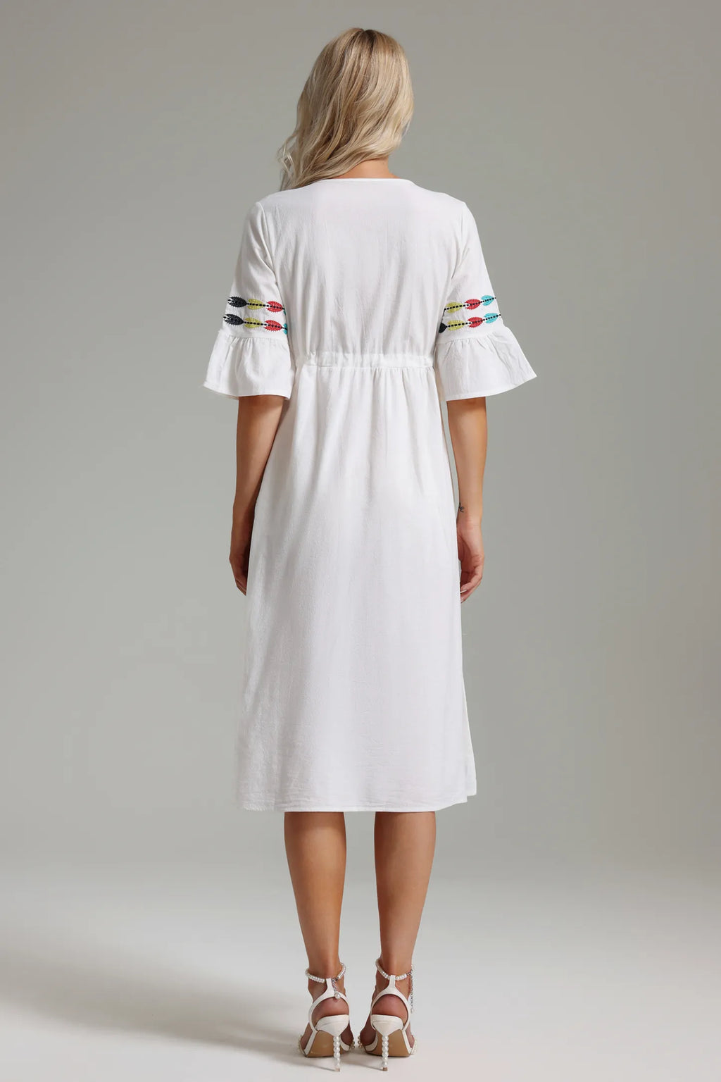 Yubeza Embroidered Dress